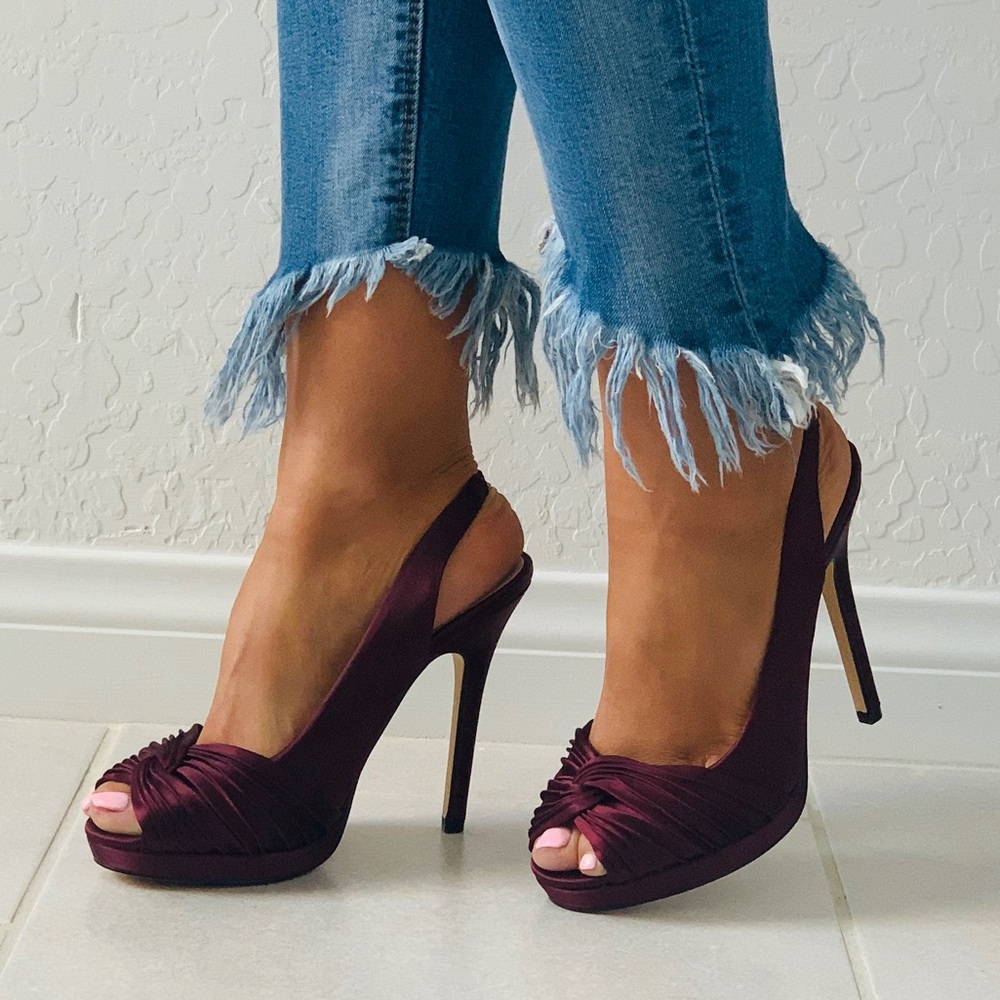 Red Wine Pleated Peep Toe High Heel Platform Pump - Picture 5 of 8